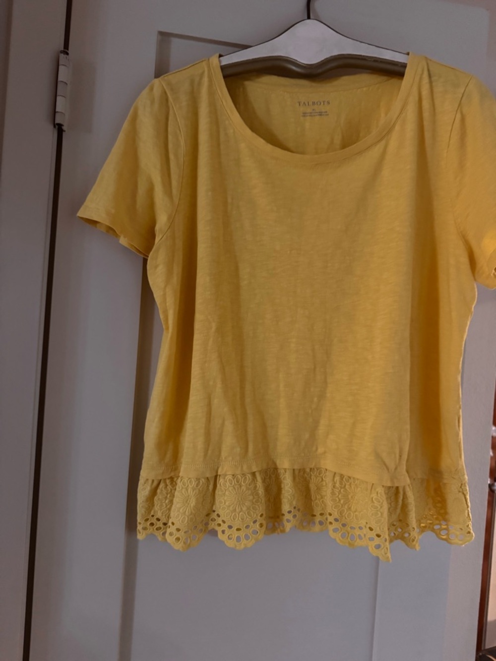 Talbots Bright Yellow Eyelet-Hem Short Sleeve Tee XL